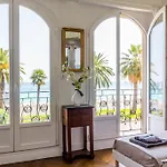 Beautiful By The Sea Front Nizza