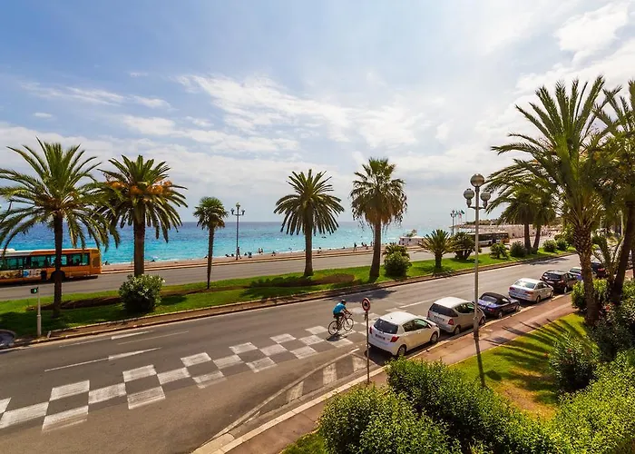 Beautiful By The Sea Front Nice